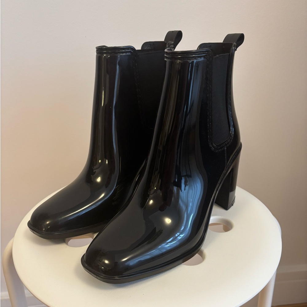 Browns Shoes - Black Shiny PVC Booties Size 8 US